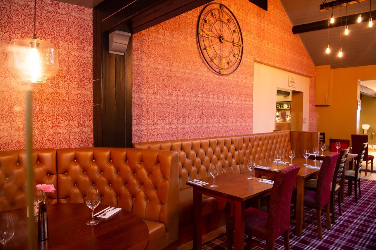 The Kirkfield Hotel Newton-le-Willows Buitenkant foto