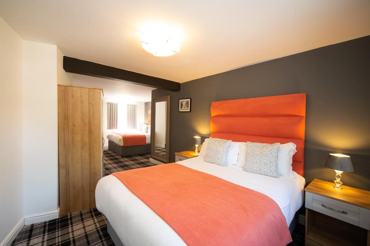The Kirkfield Hotel Newton-le-Willows Buitenkant foto