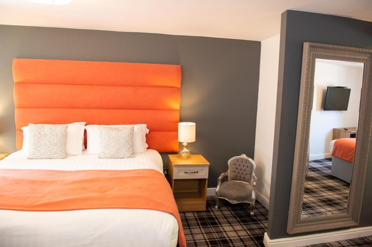The Kirkfield Hotel Newton-le-Willows Buitenkant foto