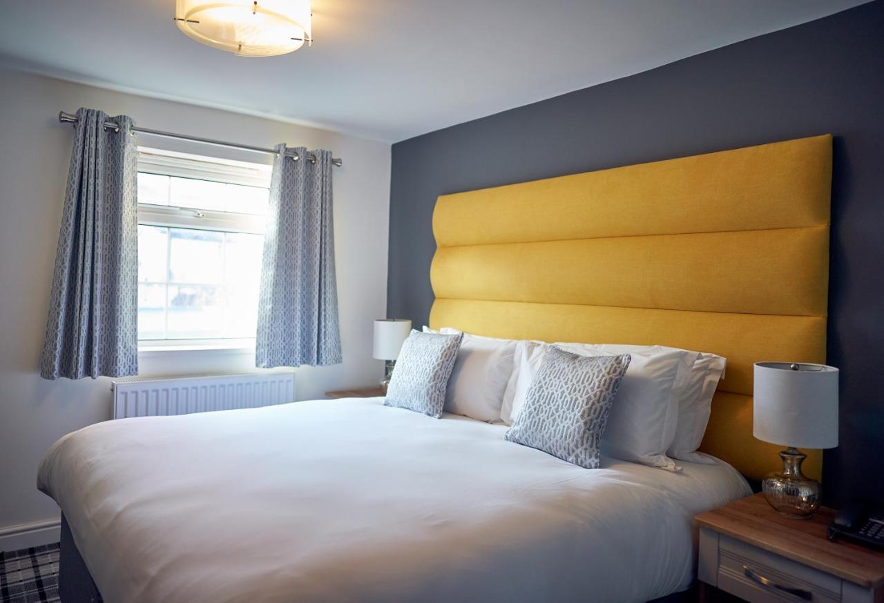 The Kirkfield Hotel Newton-le-Willows Buitenkant foto