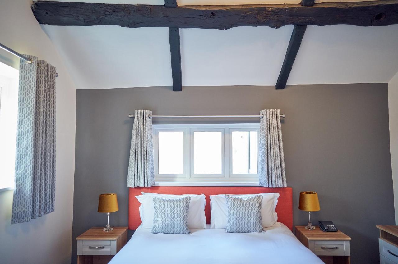 The Kirkfield Hotel Newton-le-Willows Buitenkant foto